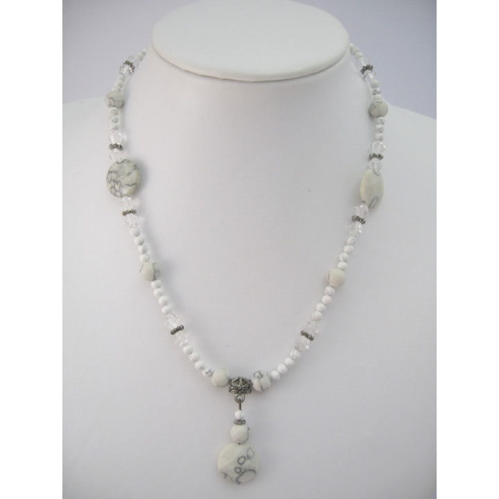 Howliet white with small amulet