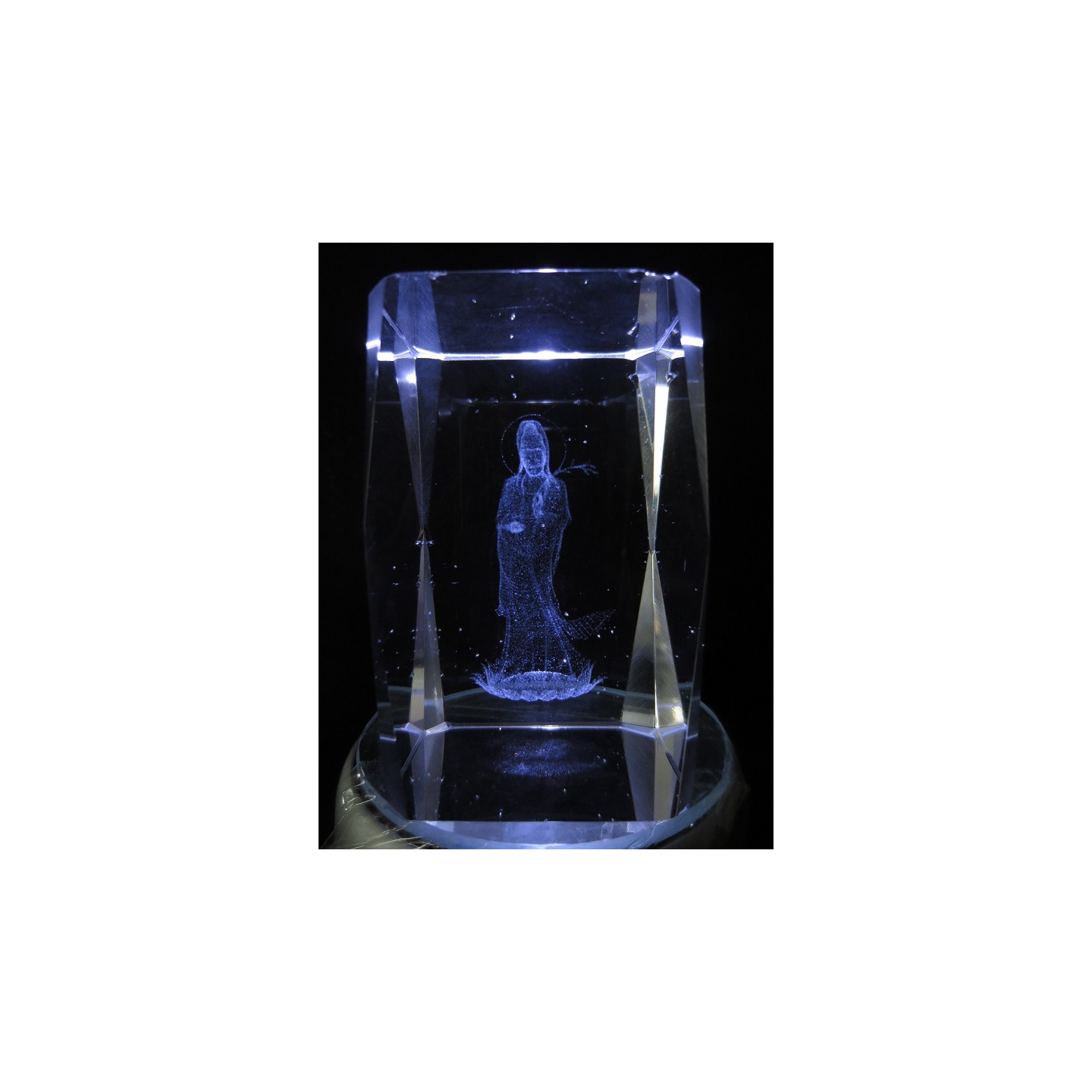 3D Crystal Laser Engraving Block – Luxury Standing Guanyin