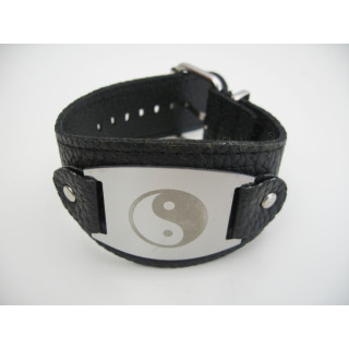 bracelet with metal plate Yin Yang