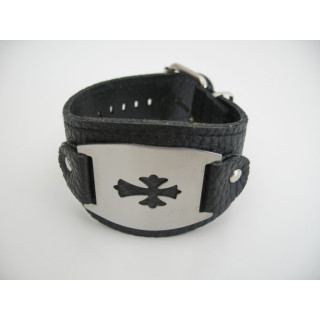 bracelet with metal plate Cross