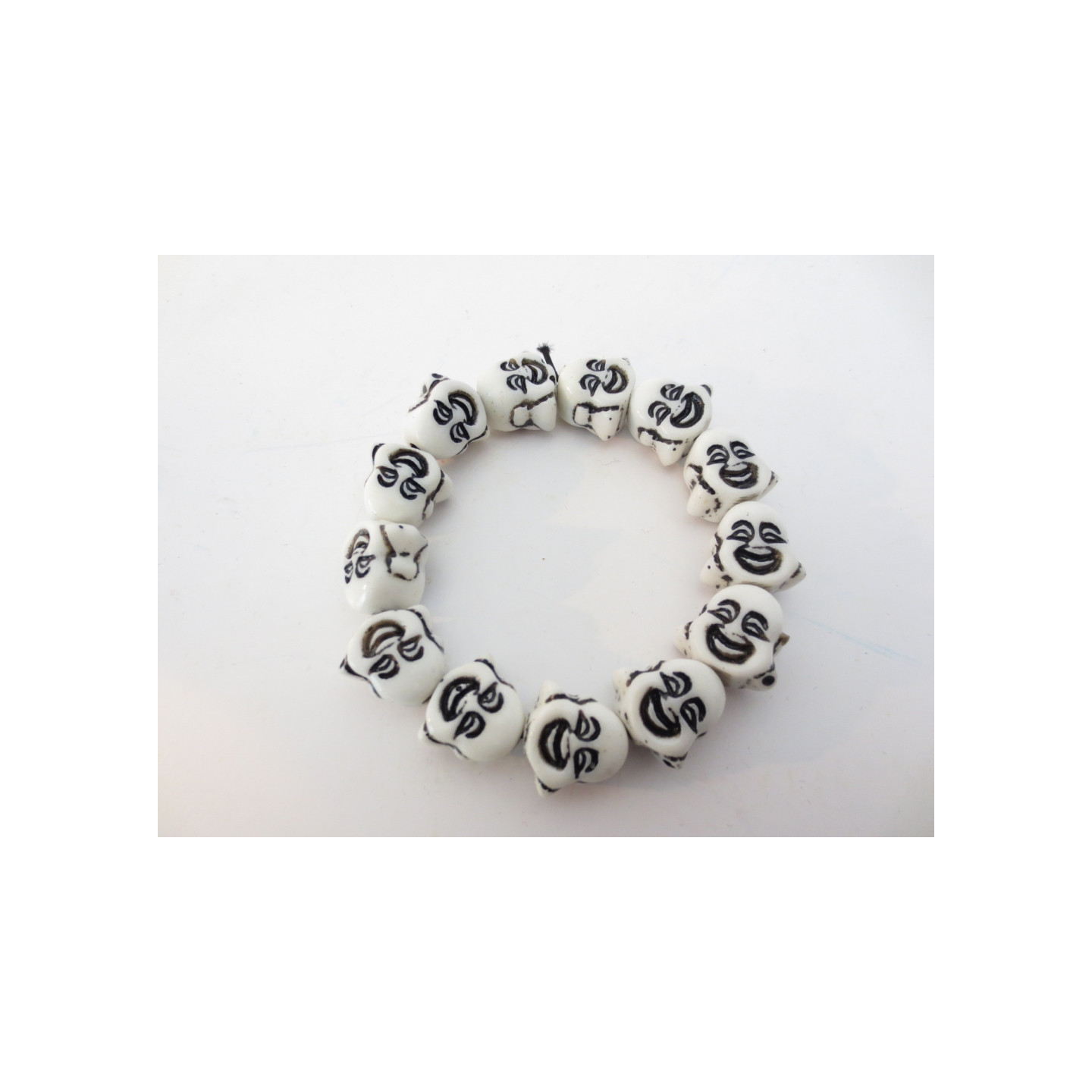 Laughing Buddha bracelace White