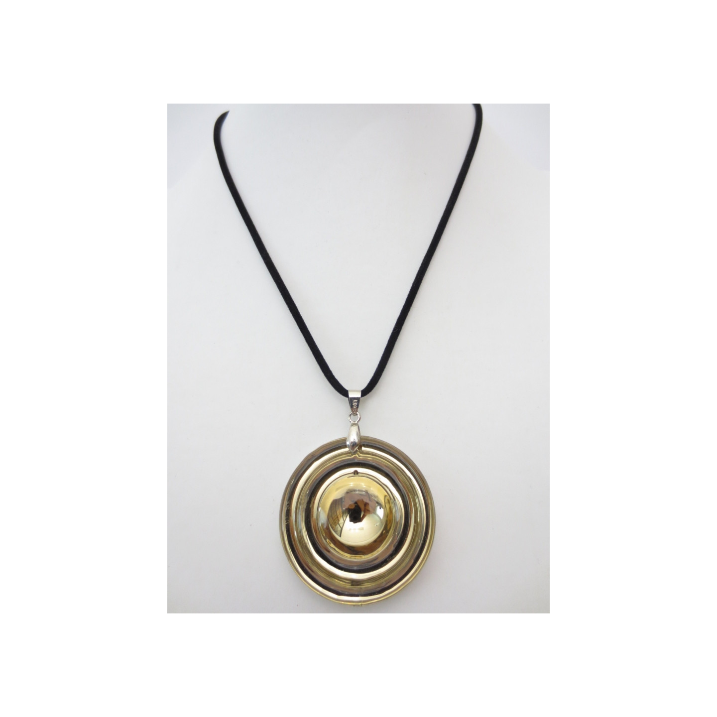 crystal round pendant necklace with circles coffee brown