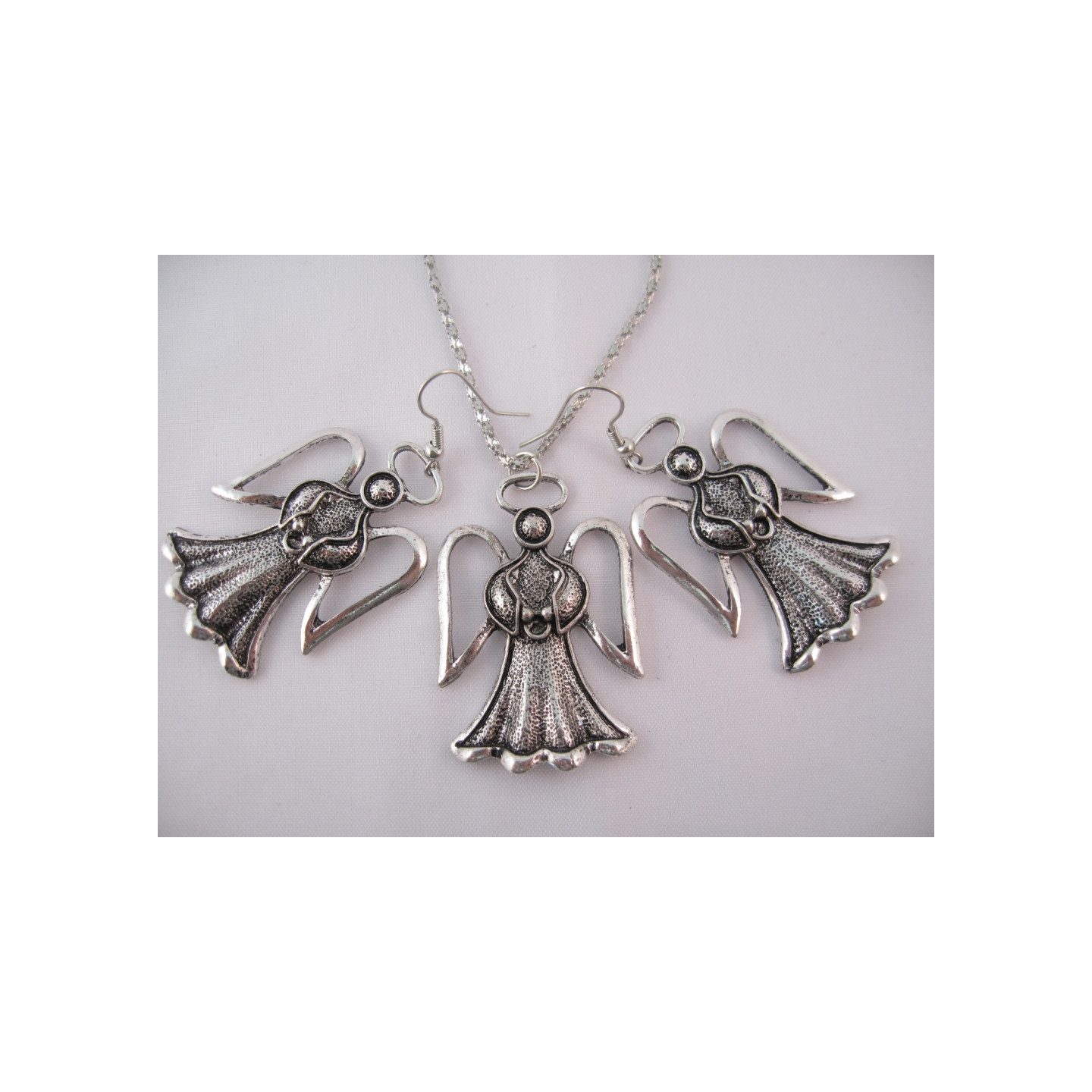 Angel necklace and earring