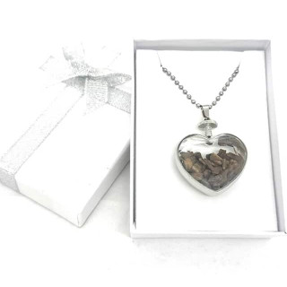 Heart-Shaped Tiger Eye Pendant Necklace with Gift Box