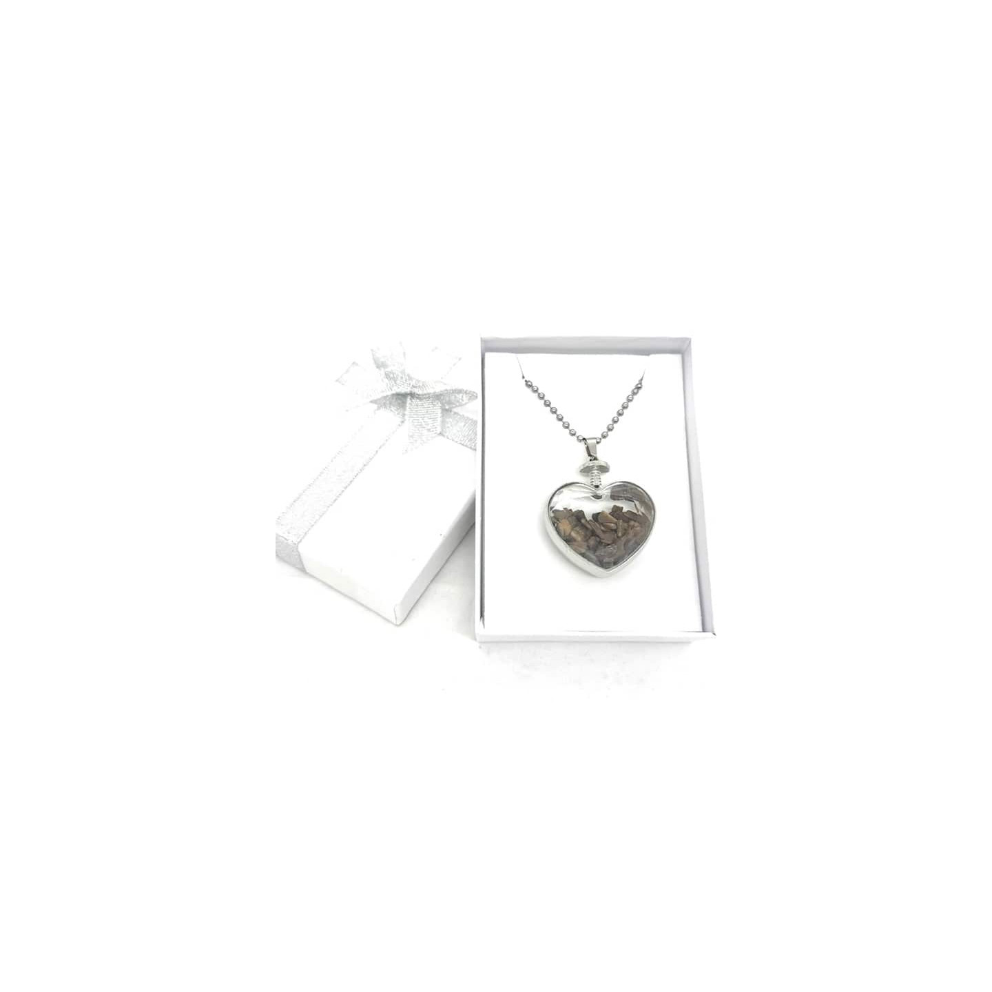 Heart-Shaped Tiger Eye Pendant Necklace with Gift Box