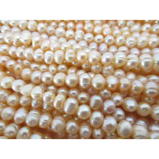 Small pearl beads