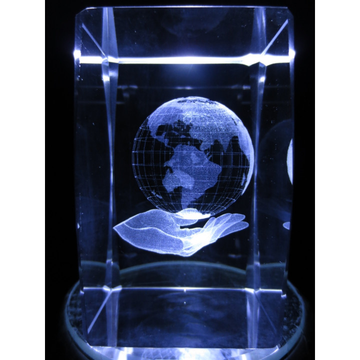 3D Crystal Laser Engraved Block – Hand with the World