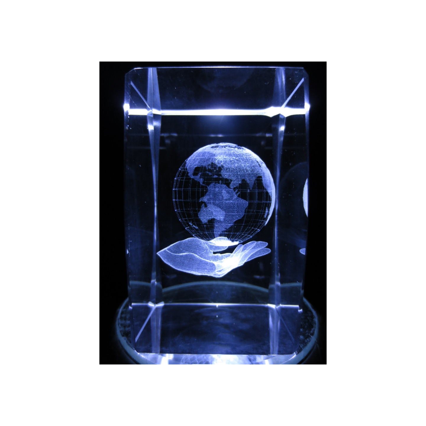 3D Crystal Laser Engraved Block – Hand with the World