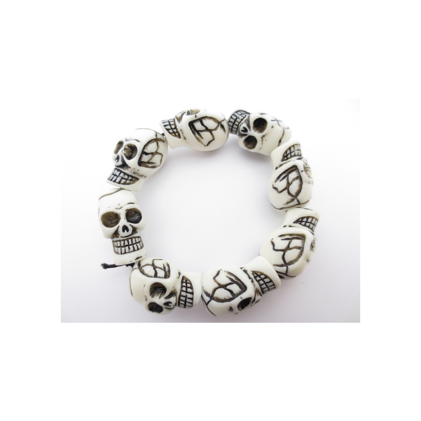 Skull bracelet white