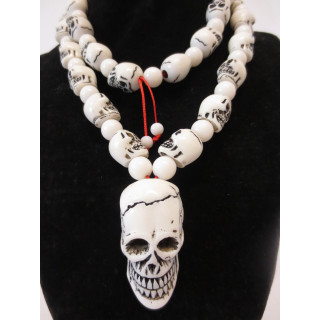 Long skull necklace white