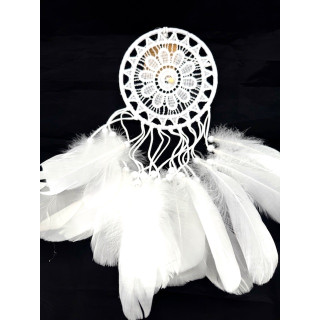 15 cm White Crocheted Dreamcatcher with Feathers