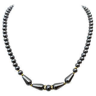 neckalce with one black bead