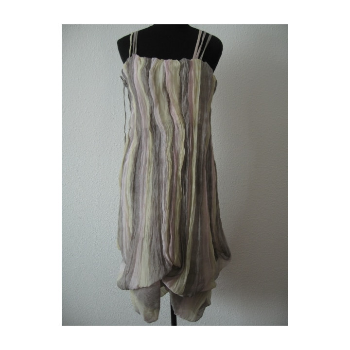 Wrinkle dress I