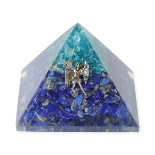 Pyramide d’orgonite lapis-lazuli et aigue-marine avec ange Michel