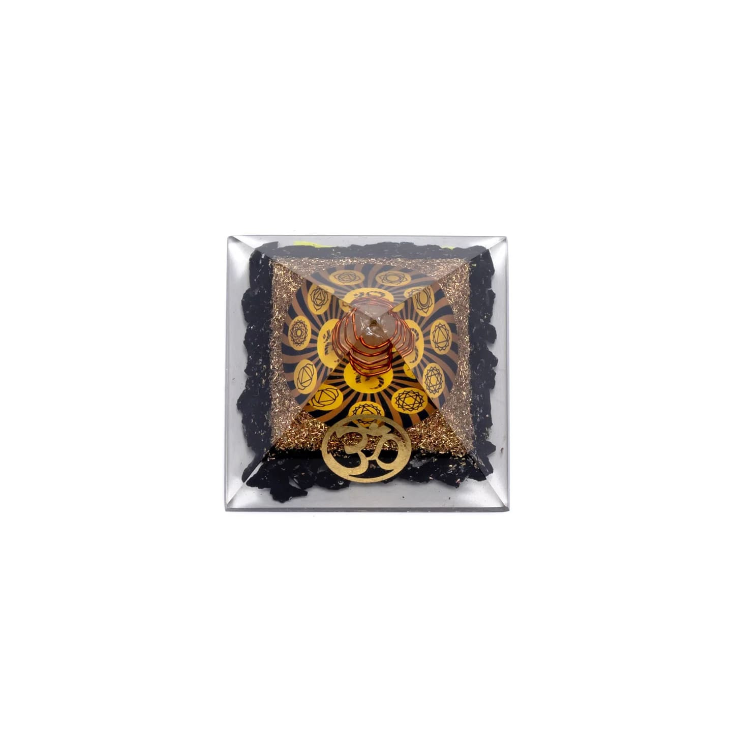 Orgonite chakra pyramide Tourmaline noire avec Om | Pieralune