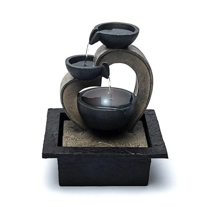 Fontaine d'eau cœur | Pieralune