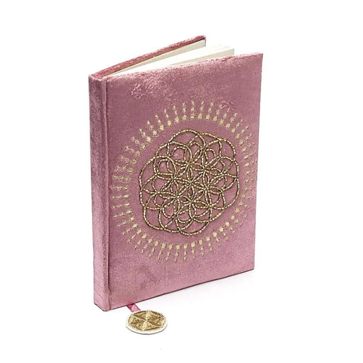 Carnet velours vieux rose avec Fleur de Vie | Pieralune