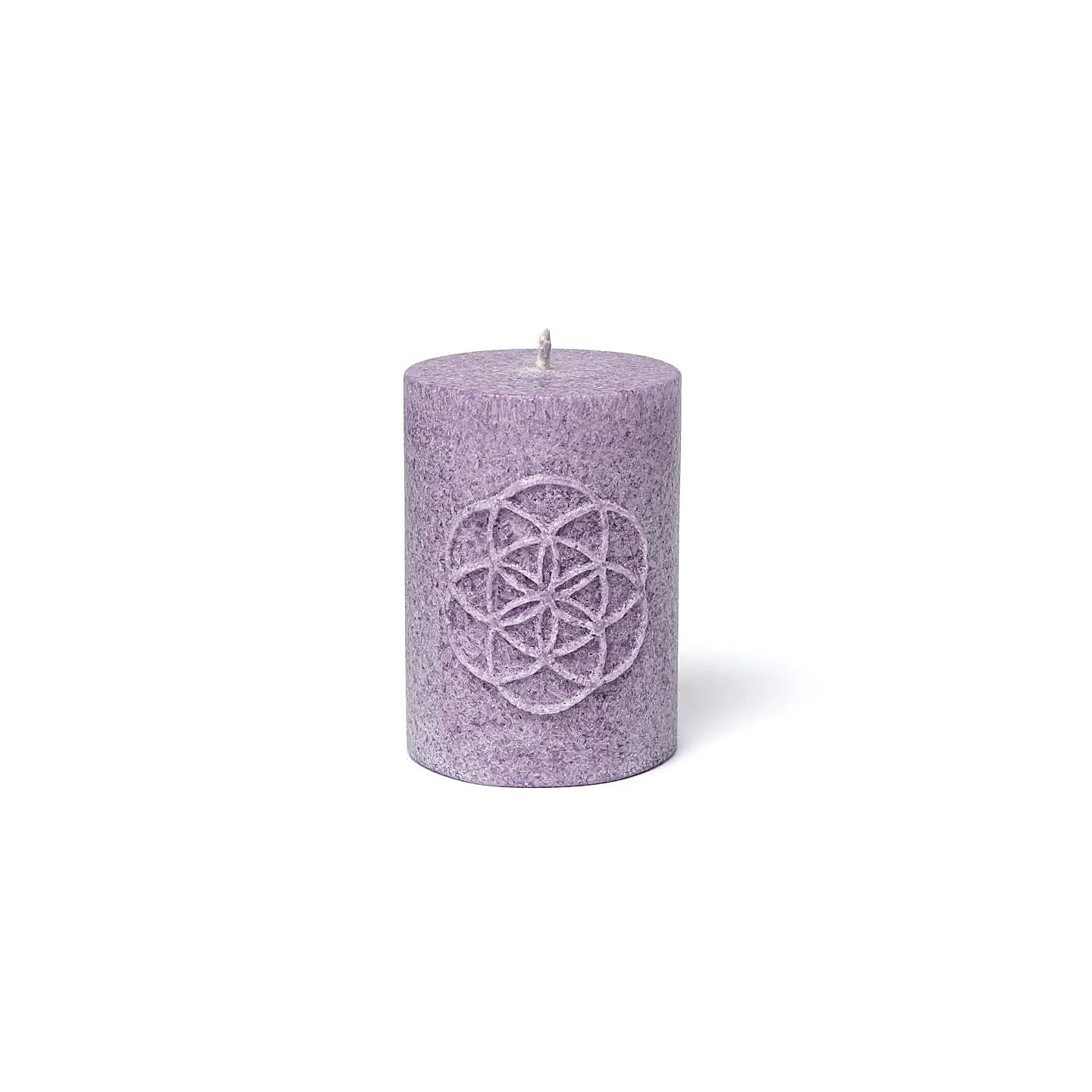 Bougie votive à relief Graine de Vie stéarine violet | Pieralune