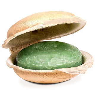 Holy Lama Savon Vetiver Rainforest en feuille de palmier | Pieralune