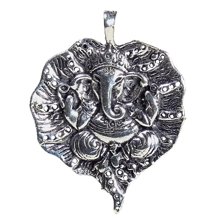 Pendentif Ganesh feuille couleur d'argent | Pieralune