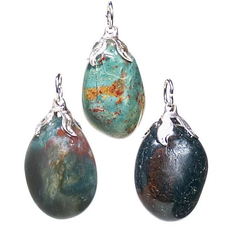 Pendentif pierre gemme Bloodstone (heliotrope) | Pieralune