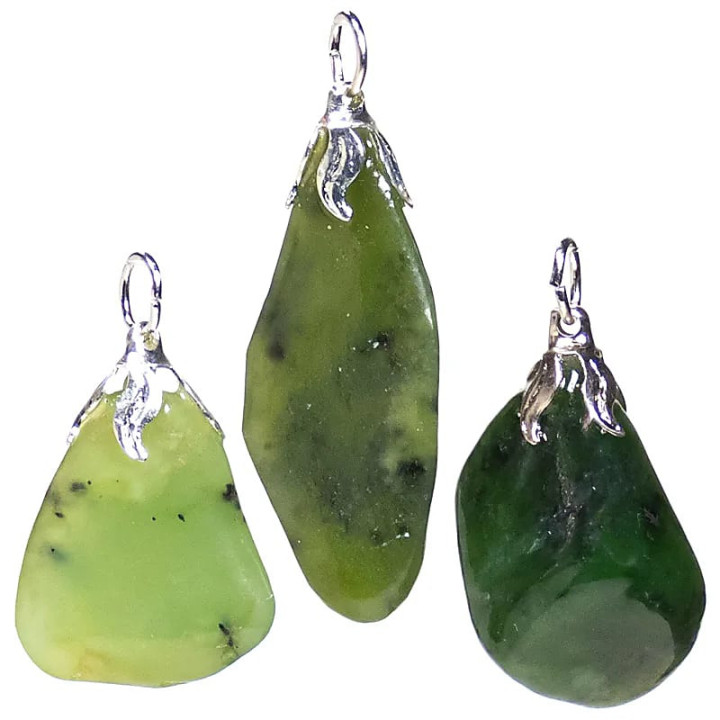 Pendentif pierre gemme Jade | Pieralune