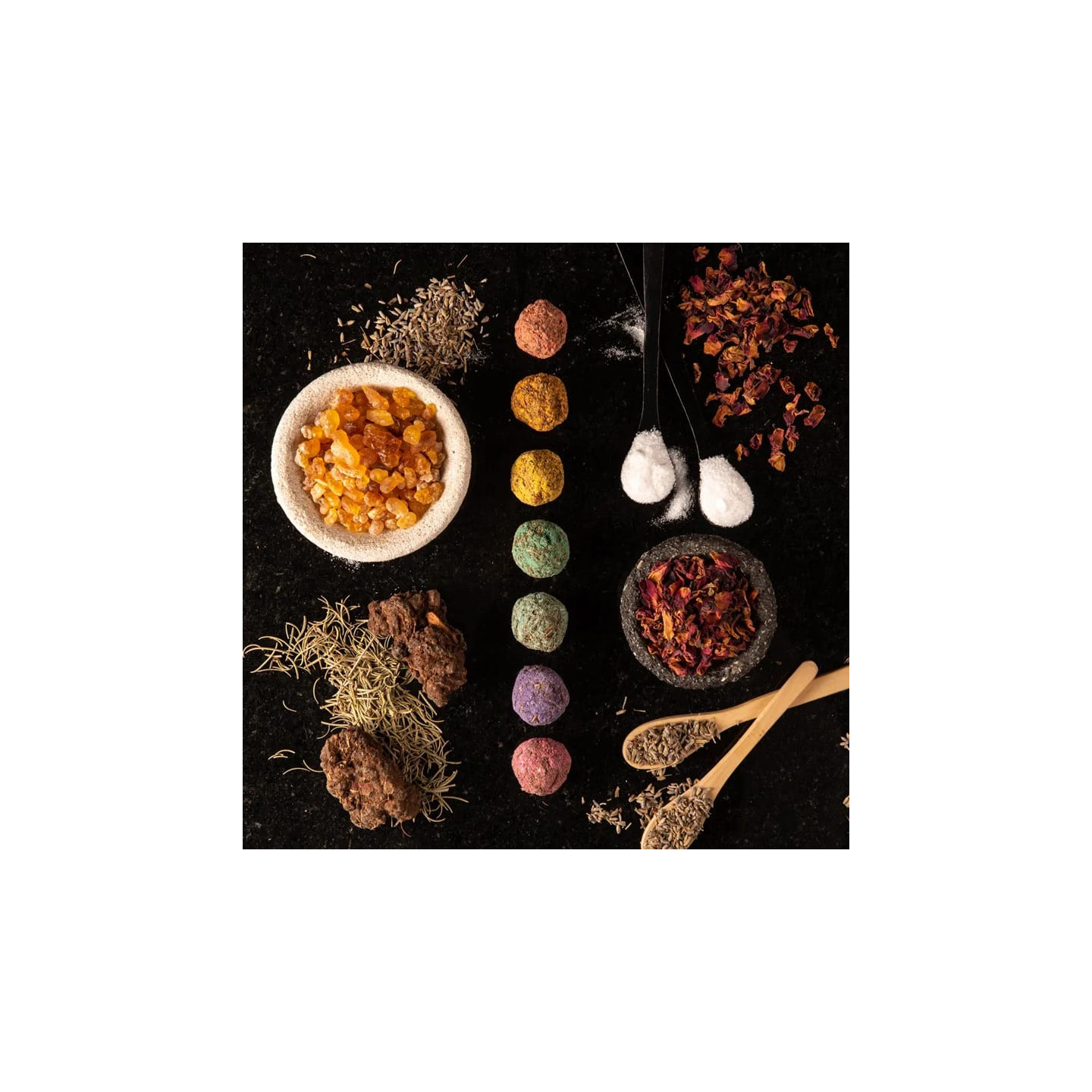 Sagrada Madre Premium 7 Chakra Smudge Bomb | Pieralune