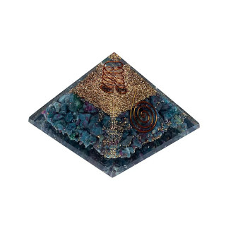 Orgonite Pyramide rubis en Kyanite | Pieralune