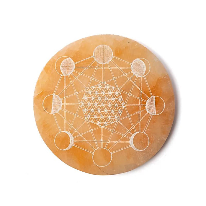 Assiette ronde gravée couleur pêche en sélénite | Pieralune