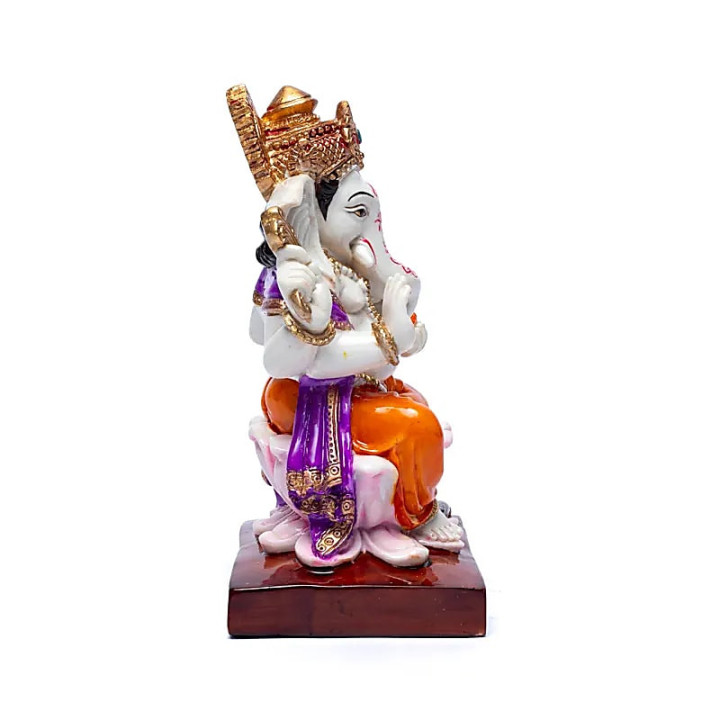 Ganesh sur trône de lotus | Pieralune